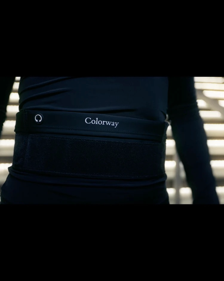 Colorway belt centered around runner's waist